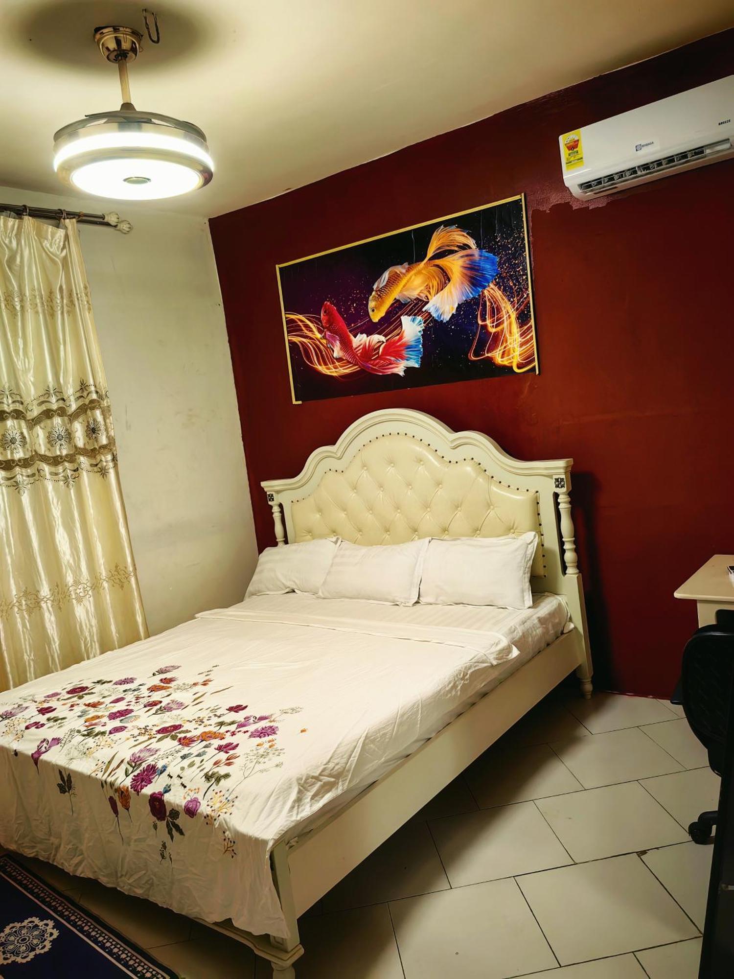 Hongyuanprimierhotel Accra Ngoại thất bức ảnh